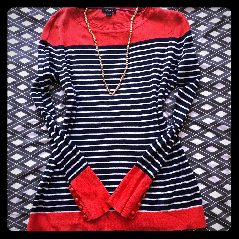 Nautica size Large sweater, fits true to size. NWT